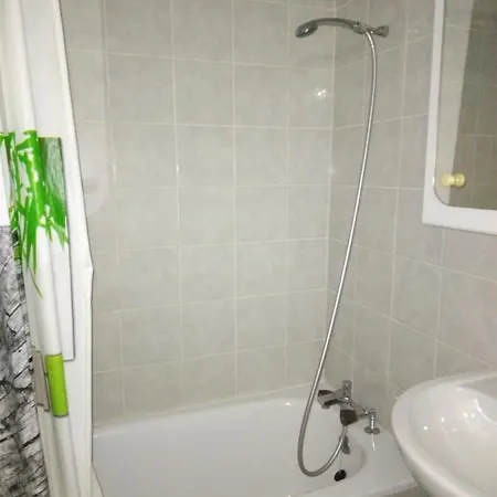 Vichy -Appartement Coquet 2 Pieces - Centre Ville Extérieur photo